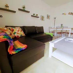https://casa-antonella-parque-don-jose-wifi.adeje-hotels.com